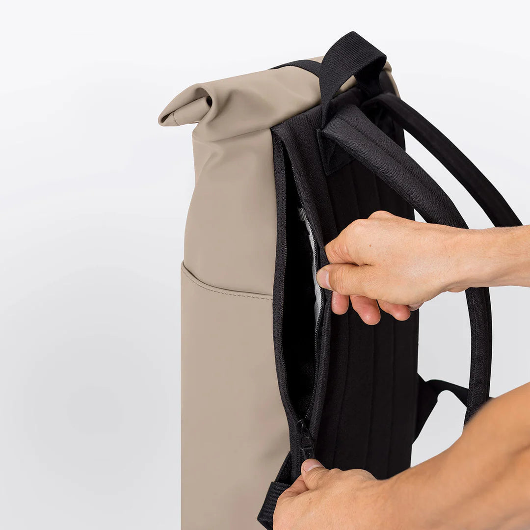 Comfortable padded back of Hajo Mini Lotus Nude Backpack