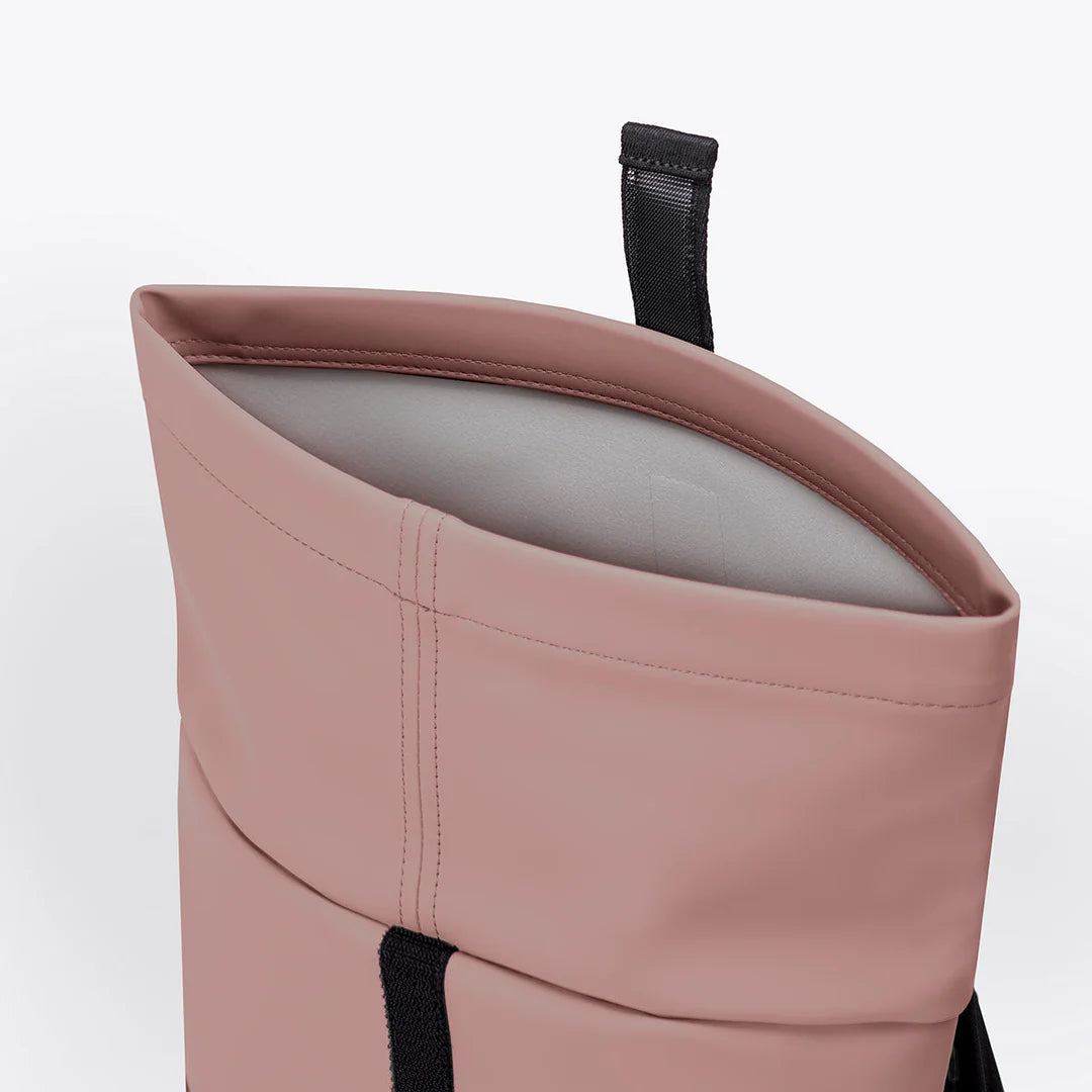 Urban Adventure Essential - 16" Hajo Mini Lotus Backpack